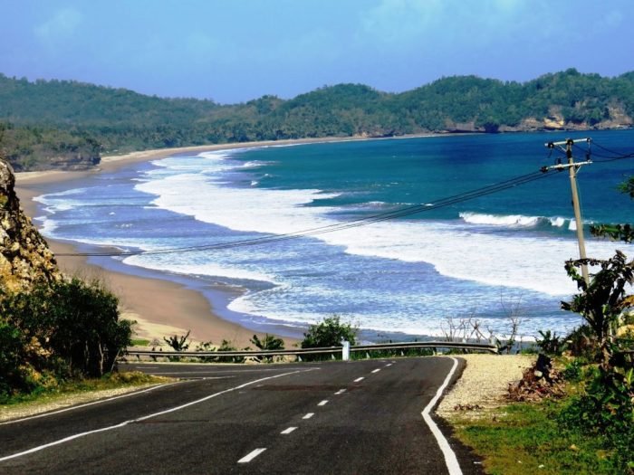 Watu karung pantai pacitan
