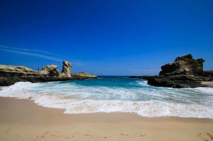 Pacitan beach tripadvisor