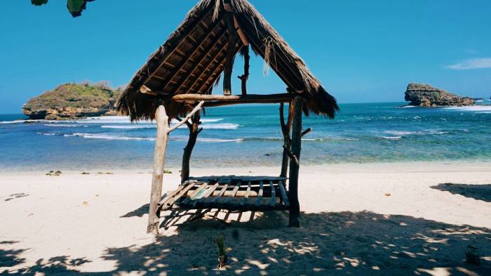 Watu karung pantai pacitan