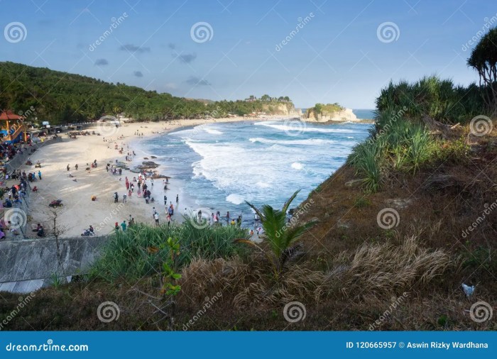 Watu karung pacitan beach java east tourism eastjava