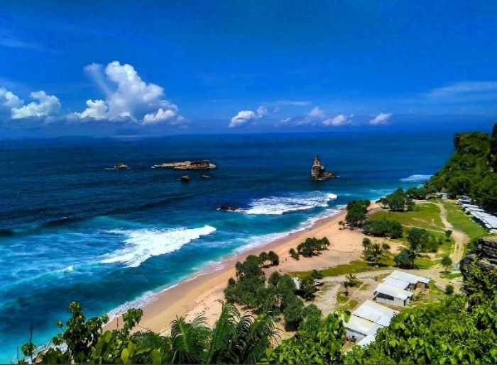 Pacitan pantai flying wisata paket terpanjang kamu harus kunjungi saja mana coba sudah timur jawa domestik dengan surga